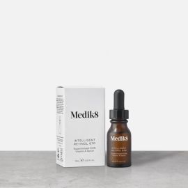Medik8 Intelligent Retinol 6TR 15ml de para Antiedad Medik8 - Compra online en DermotiendaShopping